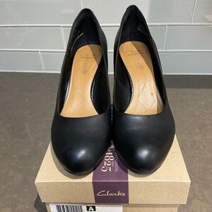 Clarks Arista Abe Black Leather Shoes - Clarks Collection